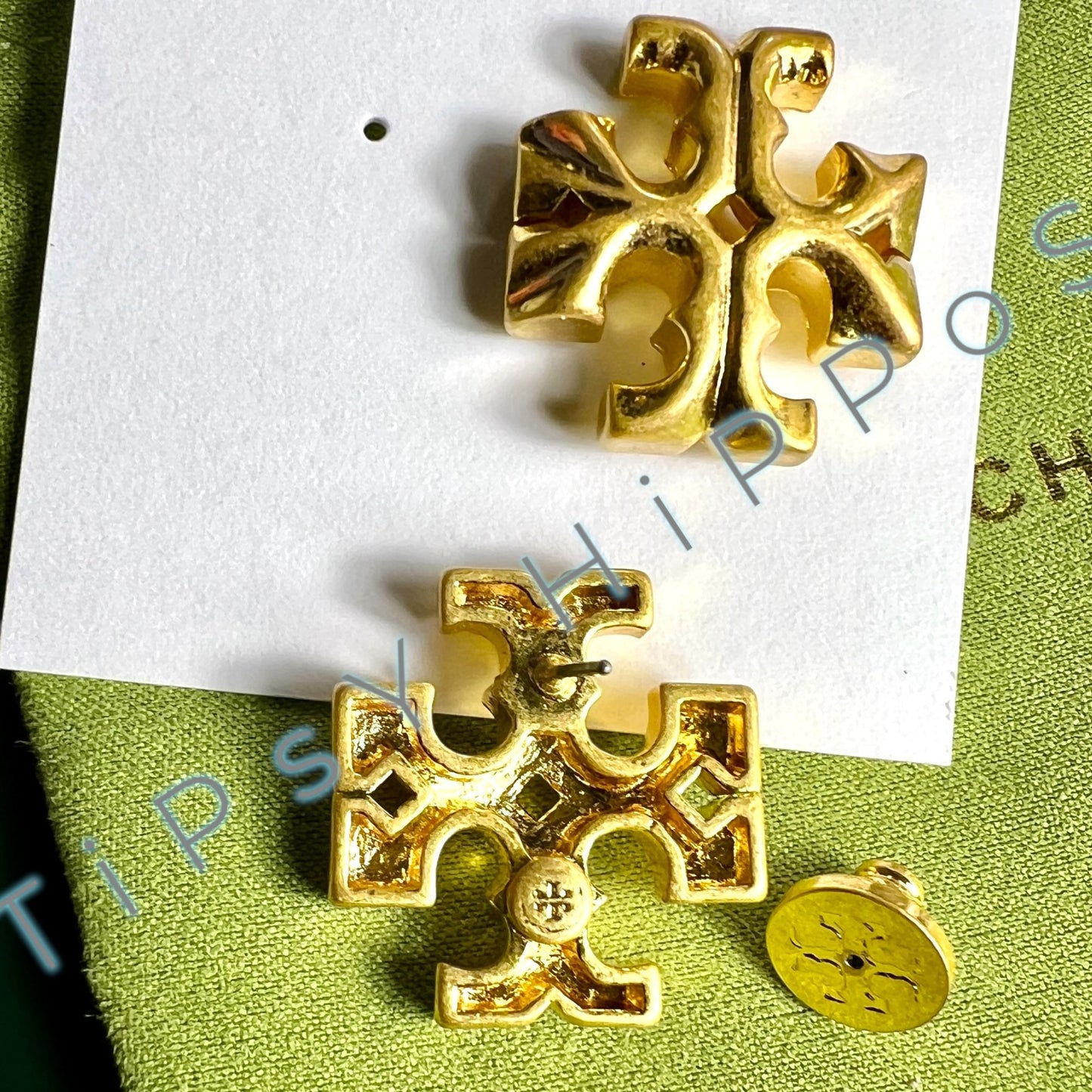NEW!! Tory Burch Gold Roxanne Stud LOGO earrings