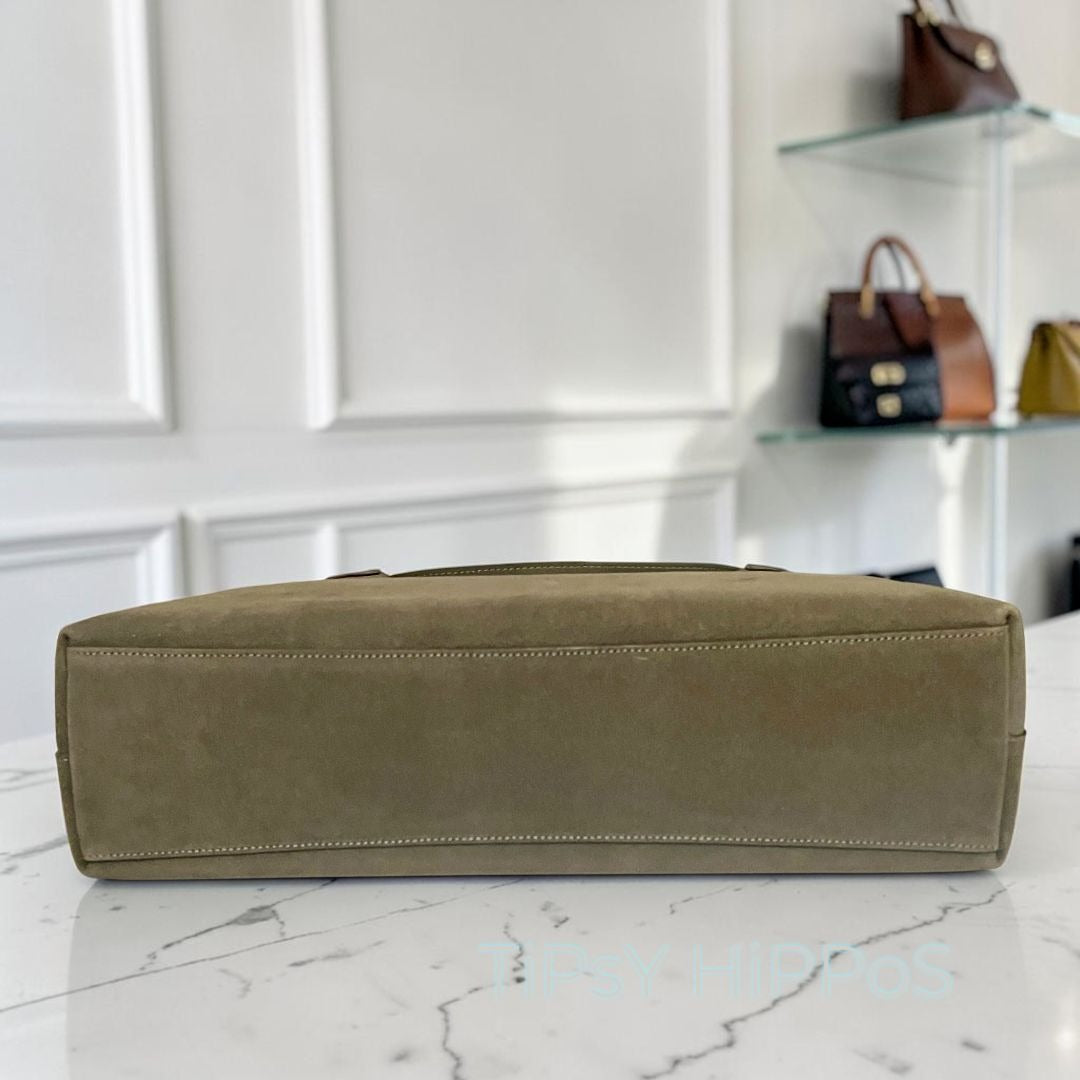 NEW WITH TAG AUTHENTIC COACH BROOKLYN 39 IN OLIVE GREEN SUEDE.      802D173P
