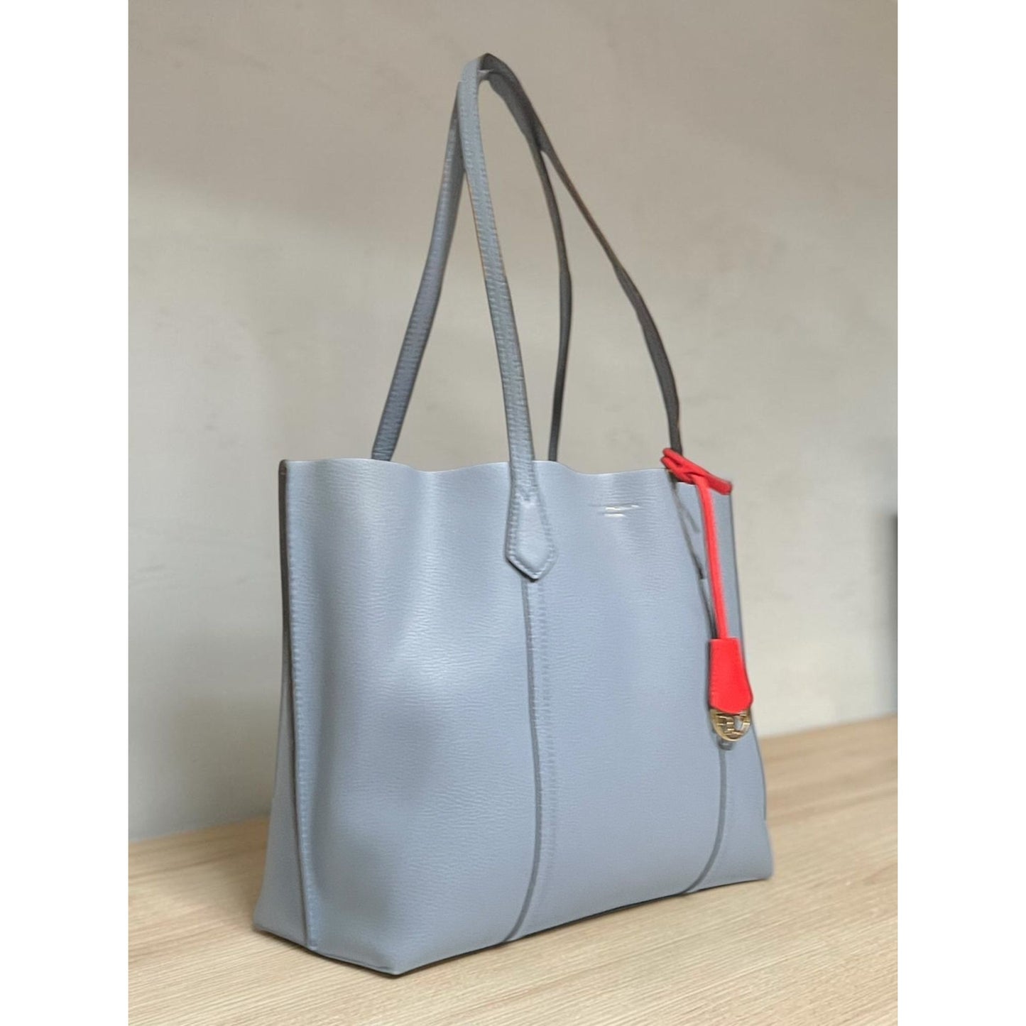 AUTHENTIC TORY BURCH SKY BLUE PERRY SHOULDER BAG