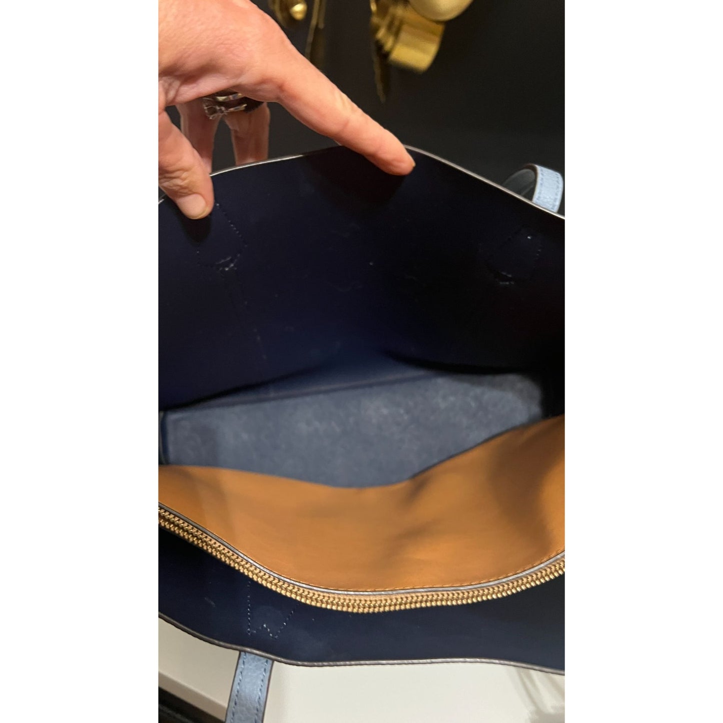 AUTHENTIC TORY BURCH SKY BLUE PERRY SHOULDER BAG