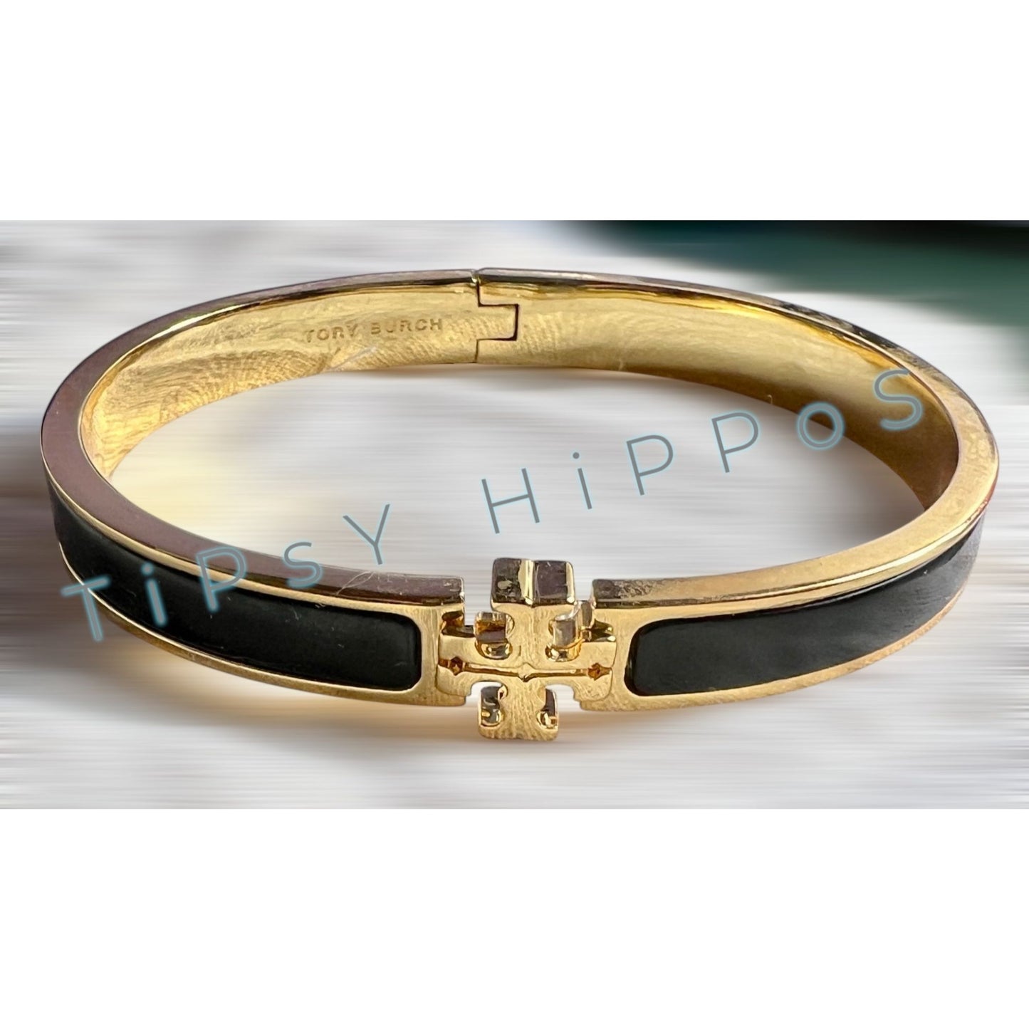 NEW!!  TORY BURCH BLACK AND GOLD KIRA BANGLE BRACELET