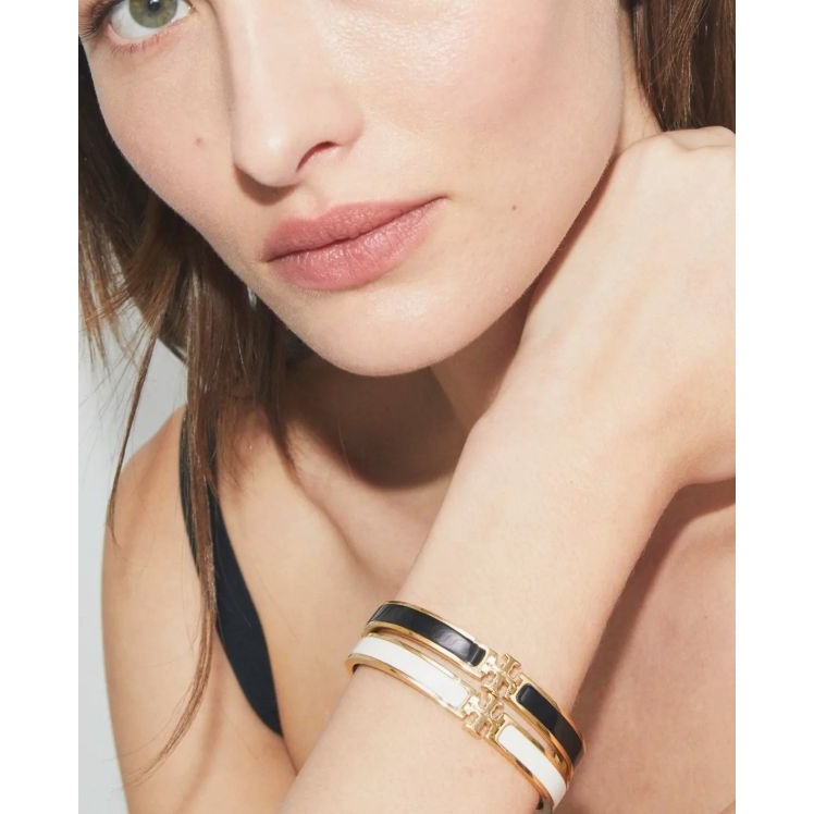 NEW!!  TORY BURCH BLACK AND GOLD KIRA BANGLE BRACELET