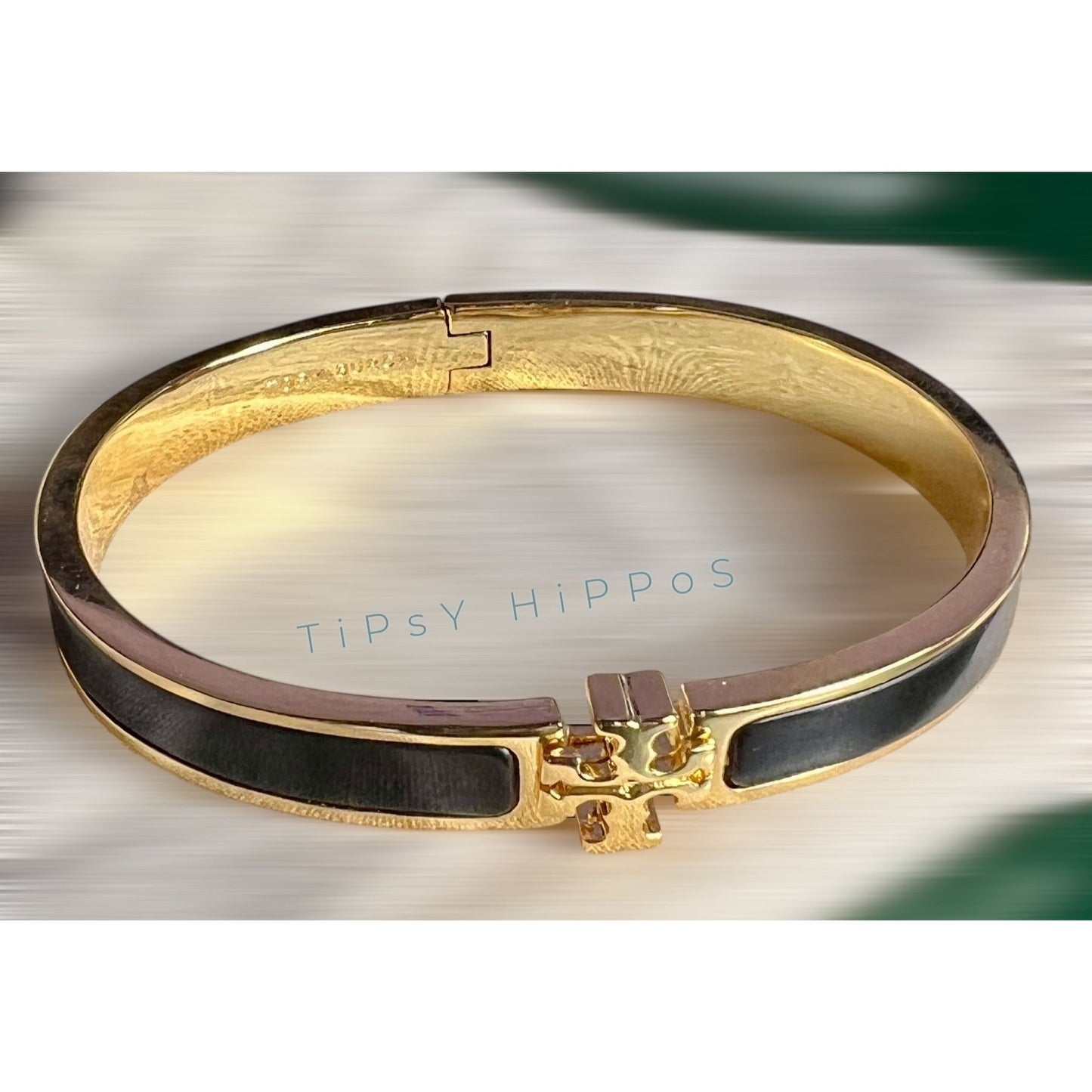 NEW!!  TORY BURCH BLACK AND GOLD KIRA BANGLE BRACELET