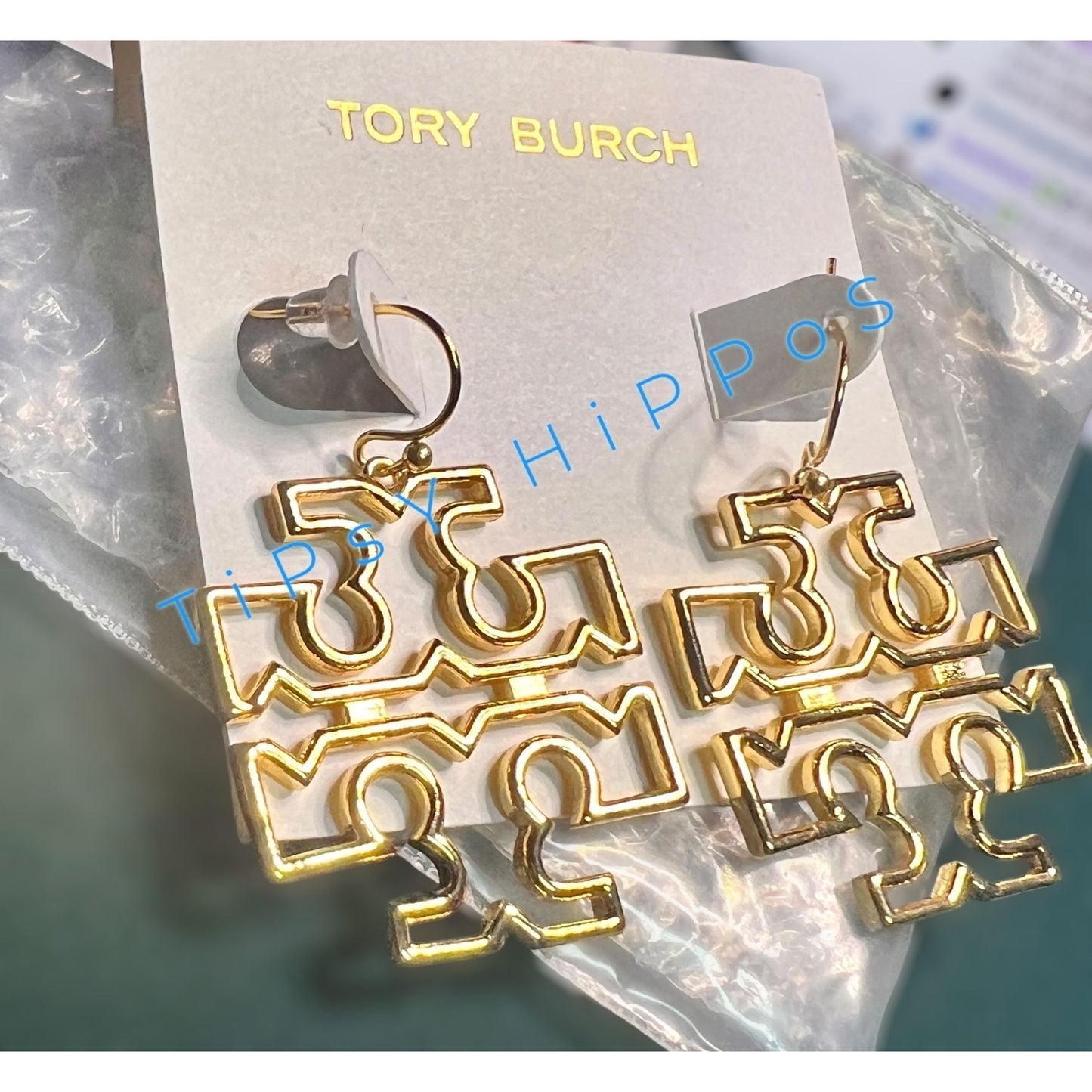 Beautiful Authentic Tory Burch Gold Britten Logo Drop Hoop Earrings