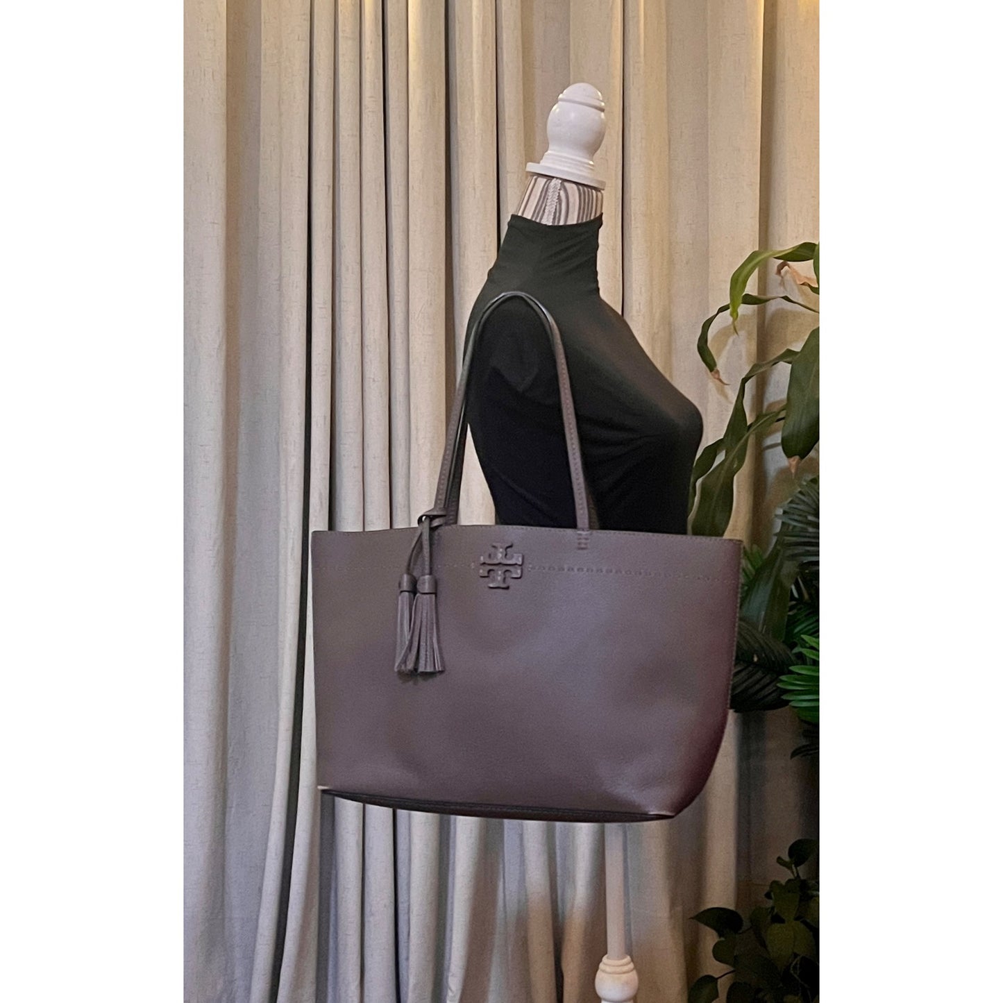 TORY BURCH TAUPE MCGRAW SHOULDER BAG