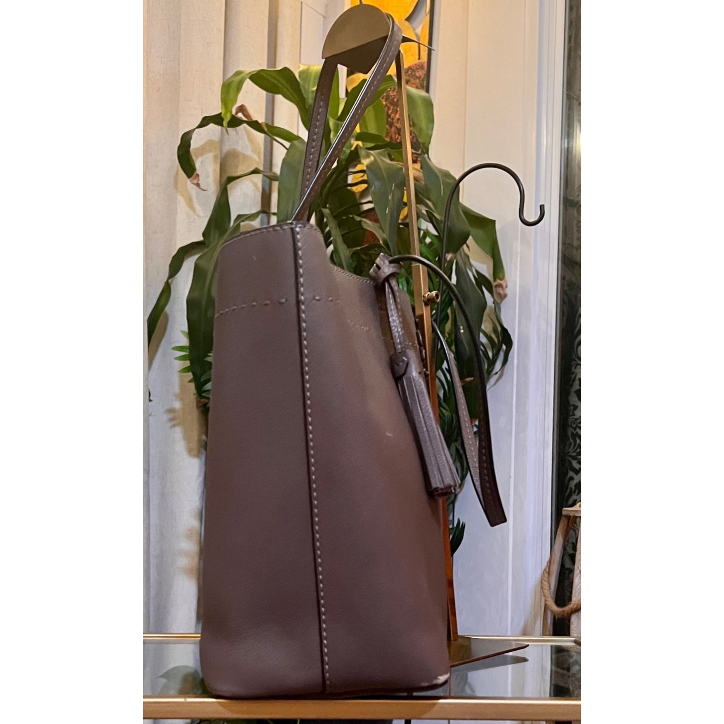 TORY BURCH TAUPE MCGRAW SHOULDER BAG