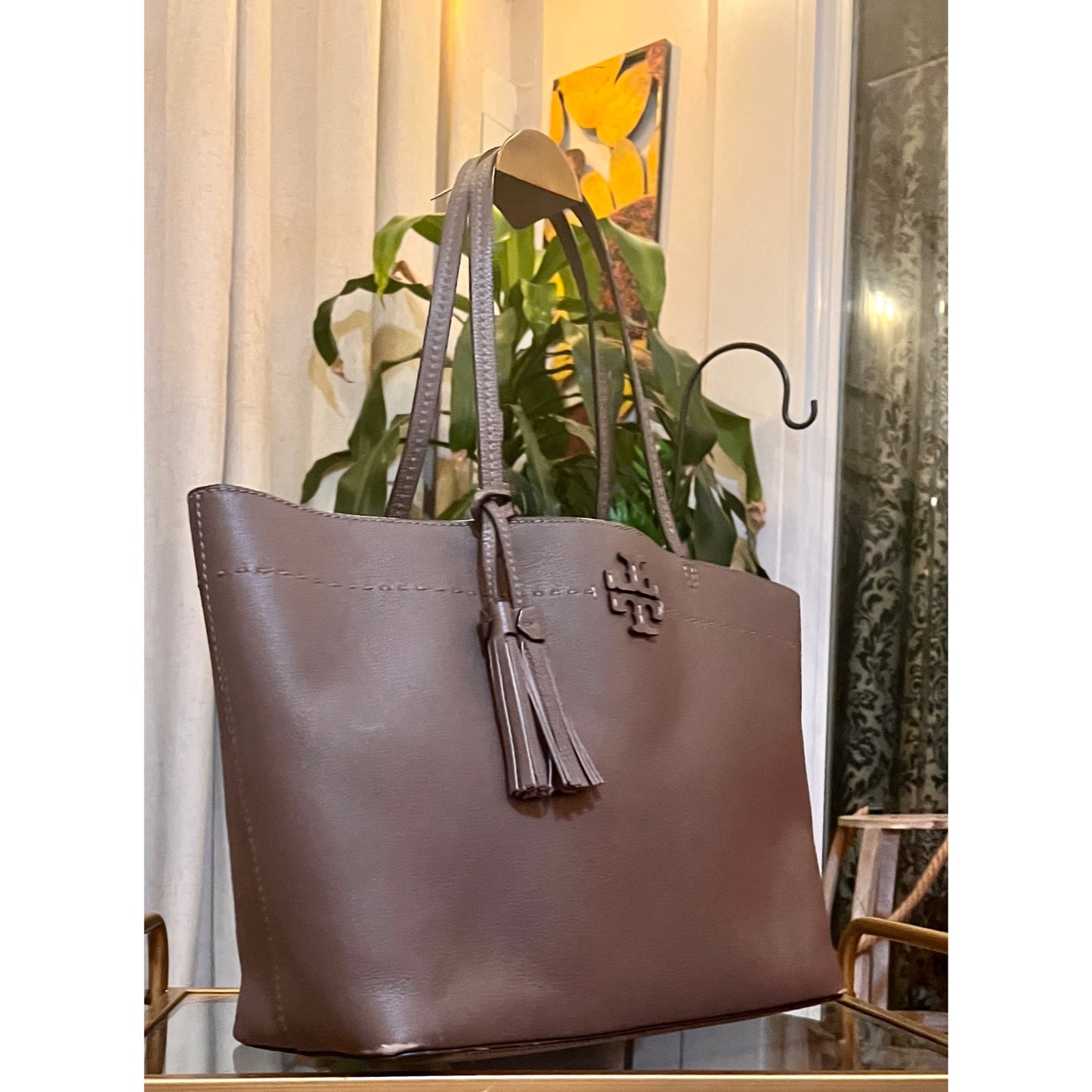 TORY BURCH TAUPE MCGRAW SHOULDER BAG