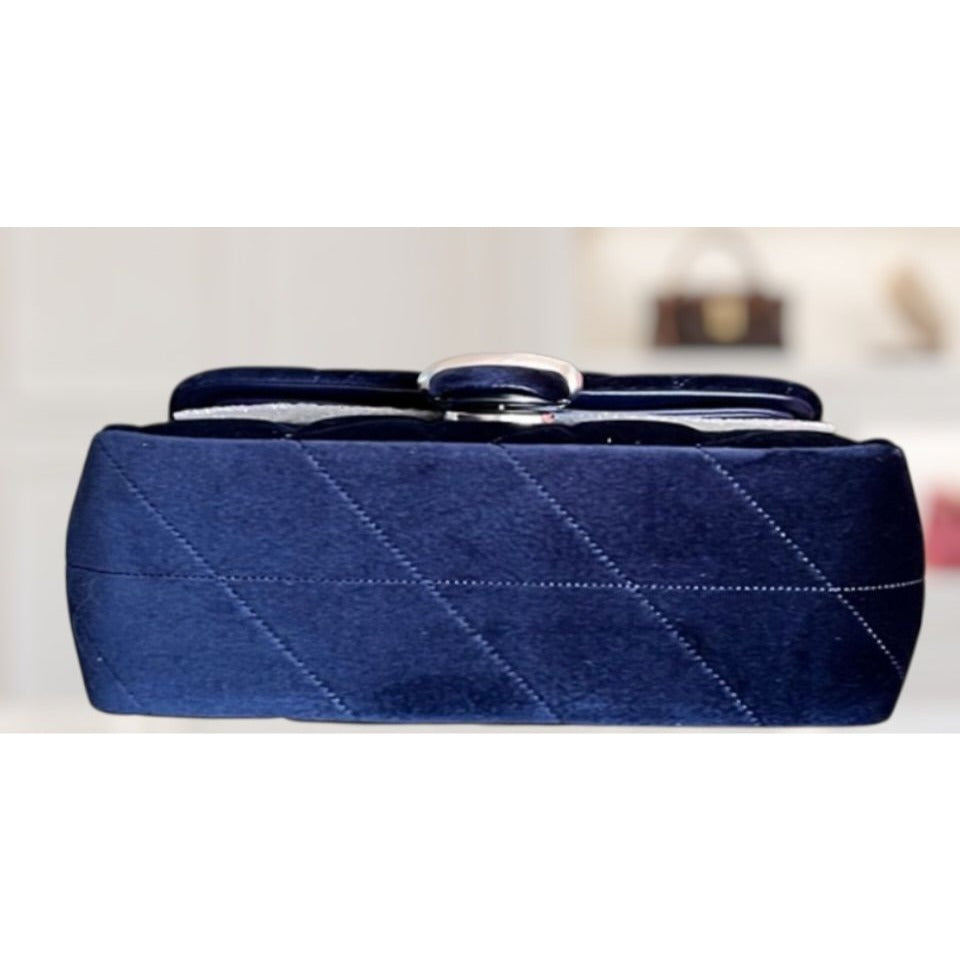 NEW WITH TAGS!! SOLD OUT!  AUTHENTIC Coach Blue Velvet Quilted Tabby 20.  (807A240P)