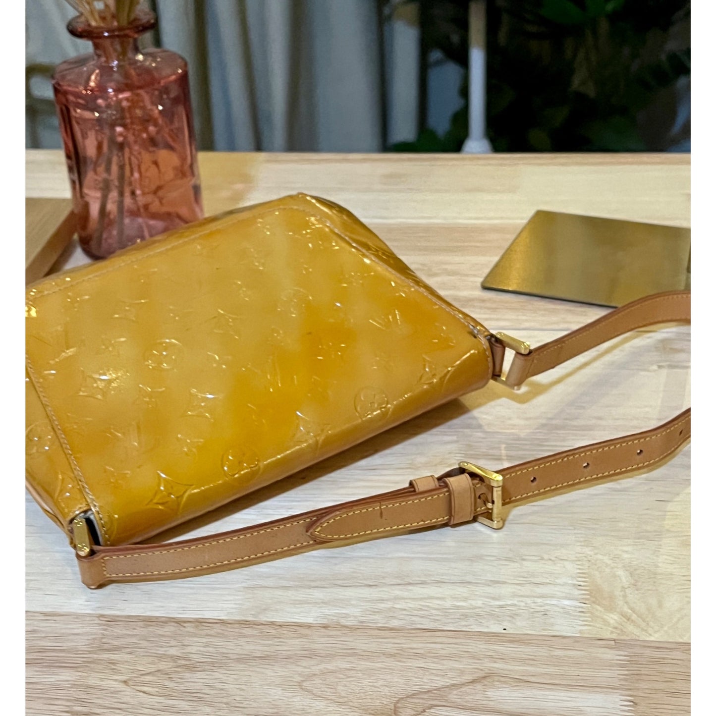 ✺ AUTHENTIC LOUIS VUITTON VERNISE THOMSPON STREET SHOULDER BAG ✺✺