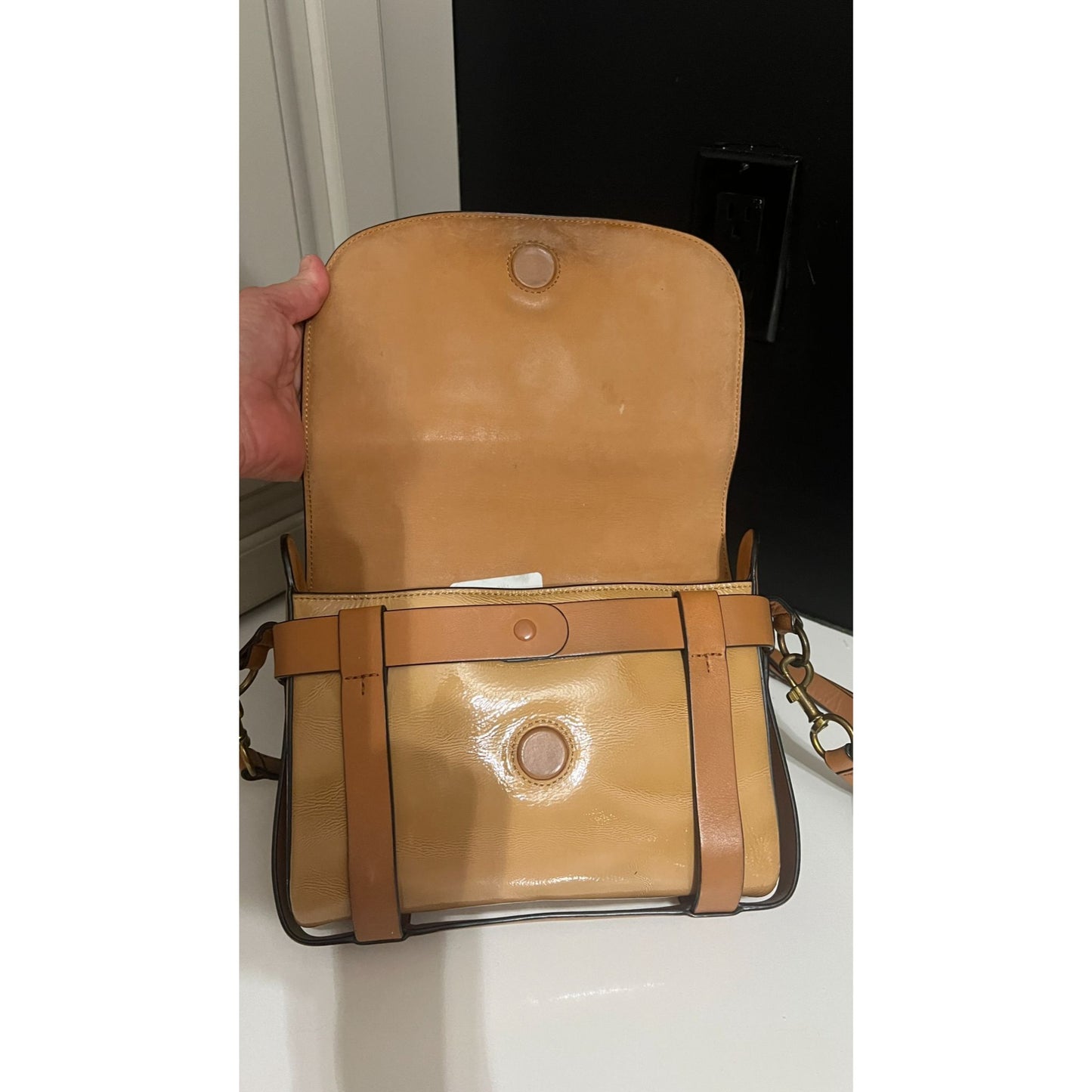 RARE!!  Authentic Tory Burch Camel Brown Alastair Shoulder Bag/Crossbody